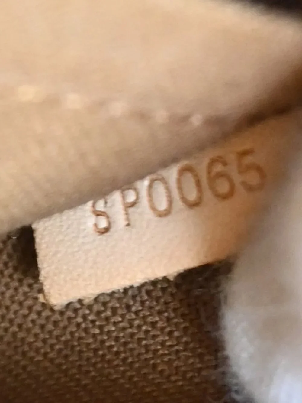 LOUIS VUITTON MONOGRAM BATIGNOLLES TOTE HANDBAG M51156